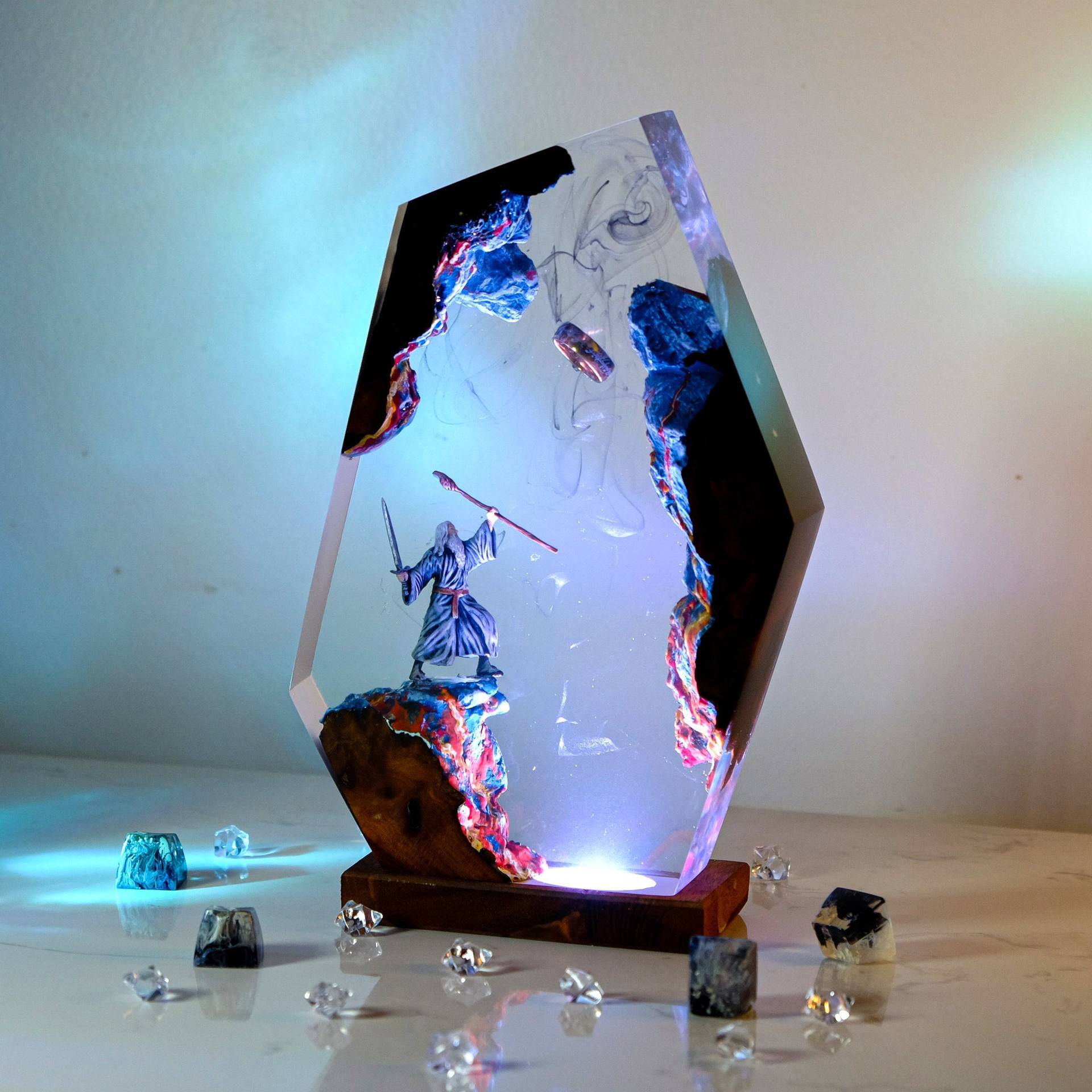 Luminária de Resina com Figura - Home Decor Ideas avaliação e preço